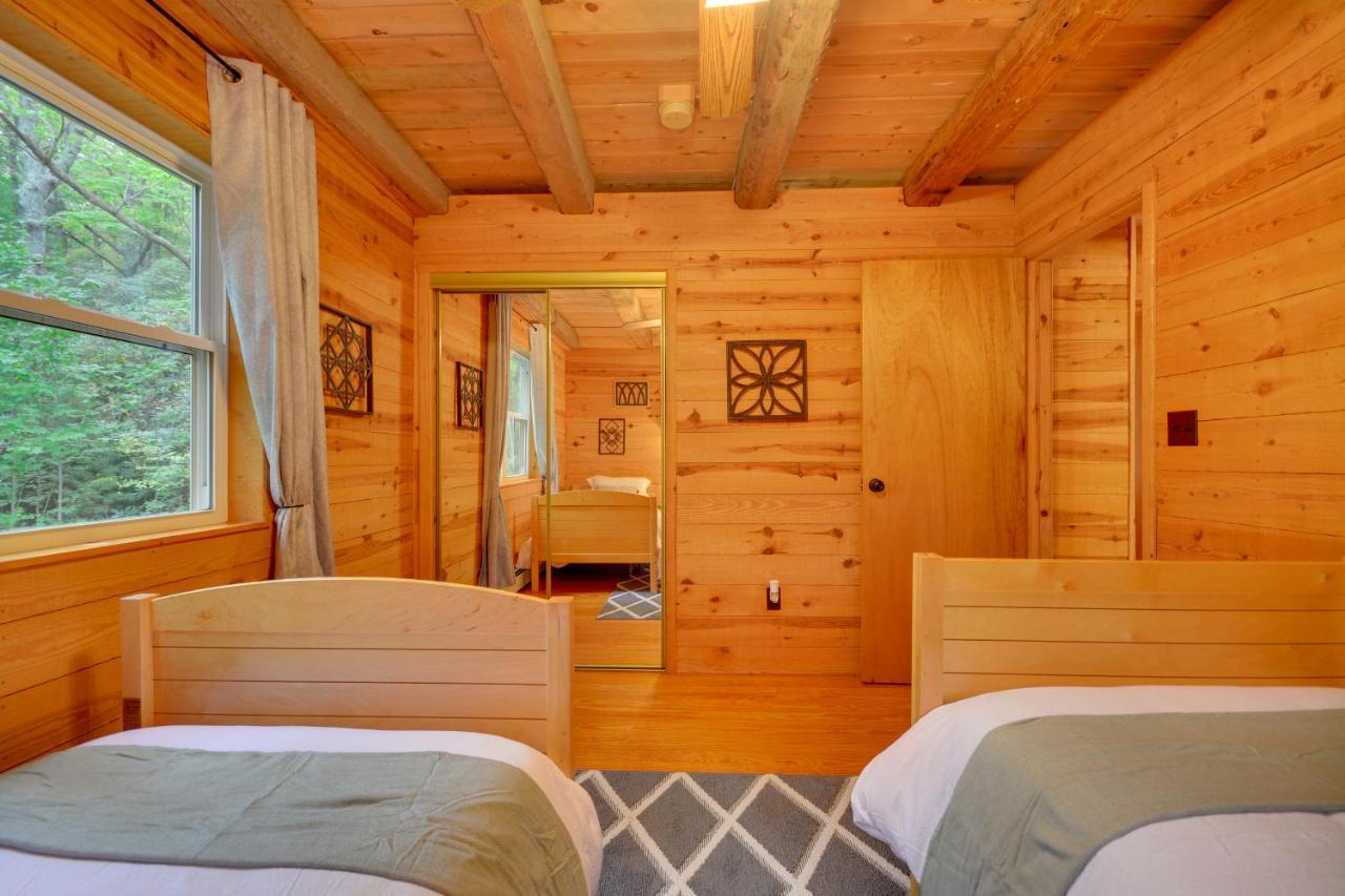 Serene Fancy Gap Cabin Retreat In Private Setting! Exterior foto